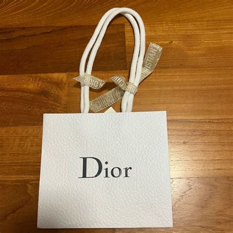 túi Dior sang dao